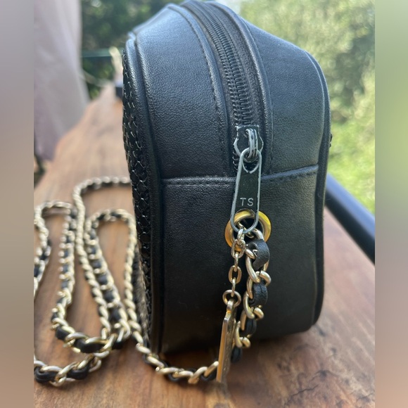 EUC Whiting and Davis International Metallic Mesh Bag - Picture 12 of 14